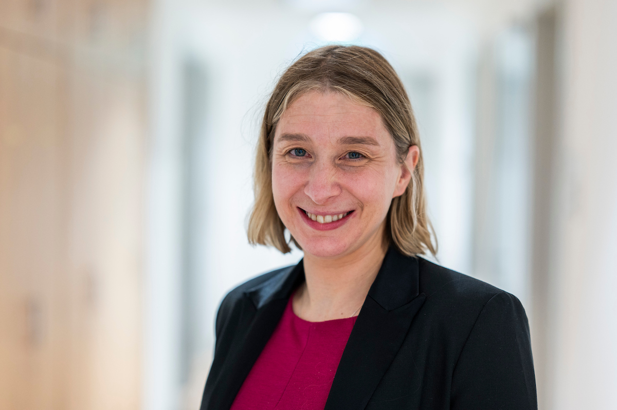 Dr Helen Creedon